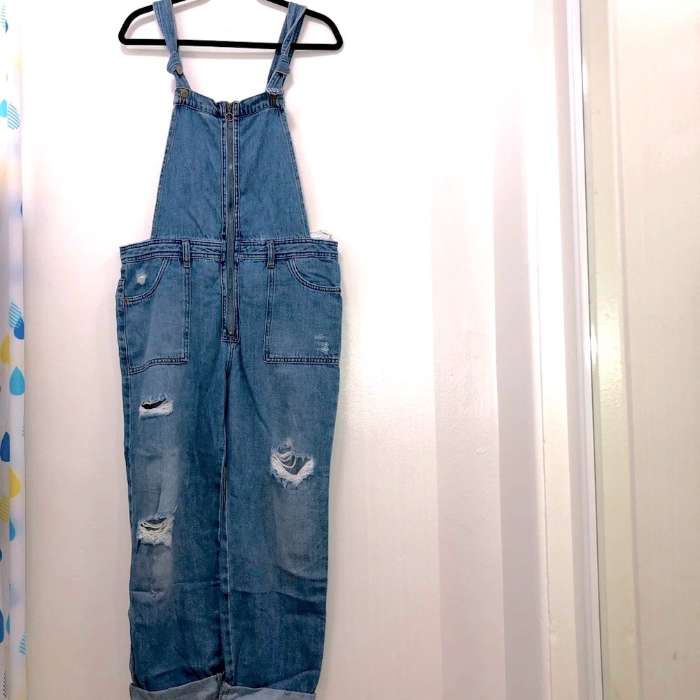 Denim overall, size 28, relaxed, very comfortable